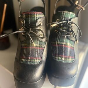 Jessica Simpson Black and Green Plaid Ankle Boots